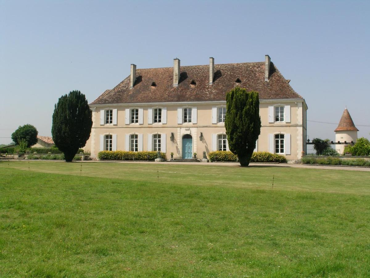 Chateau Du Bourbet Cherval Ngoại thất bức ảnh