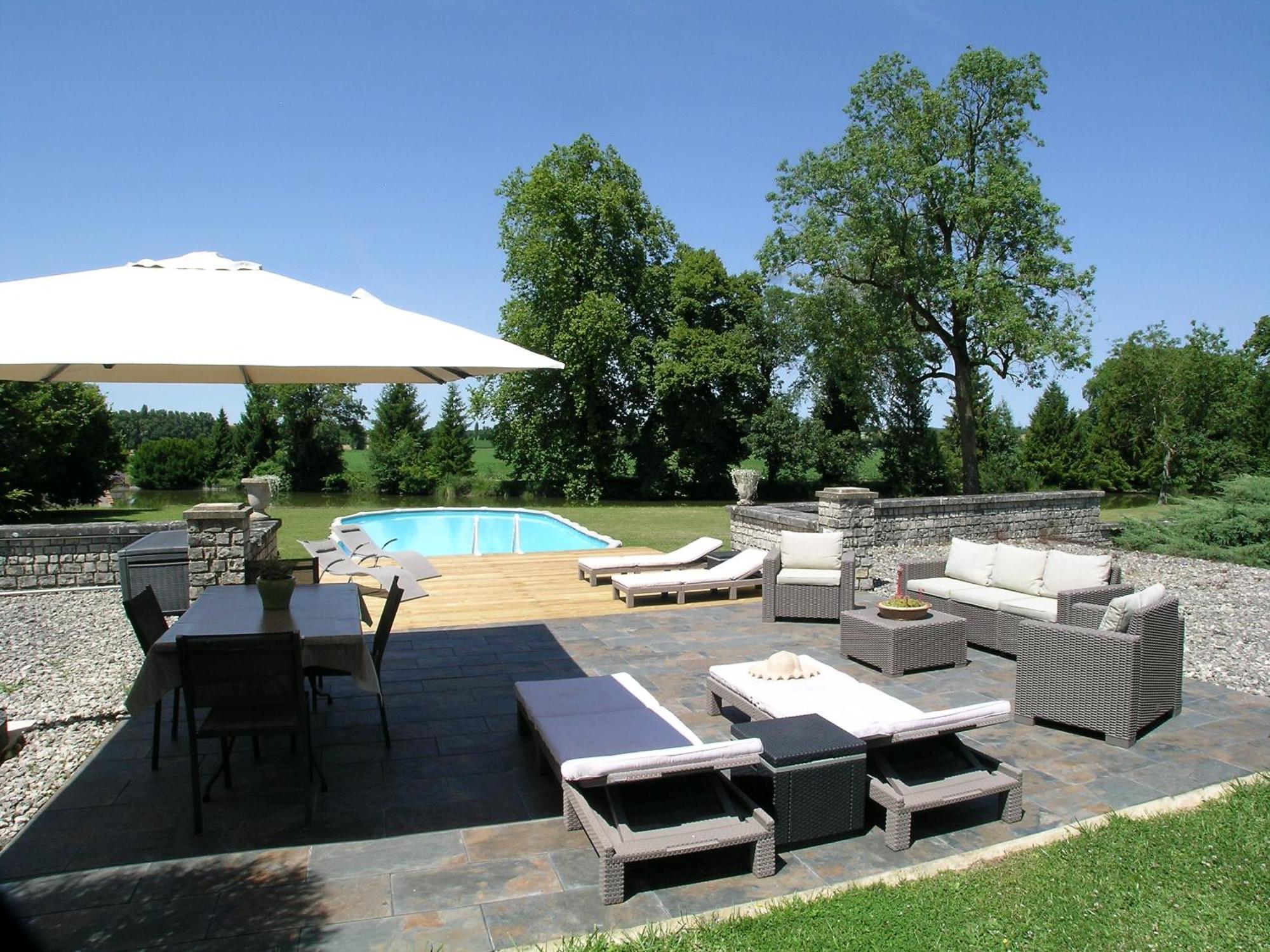 Chateau Du Bourbet Cherval Ngoại thất bức ảnh